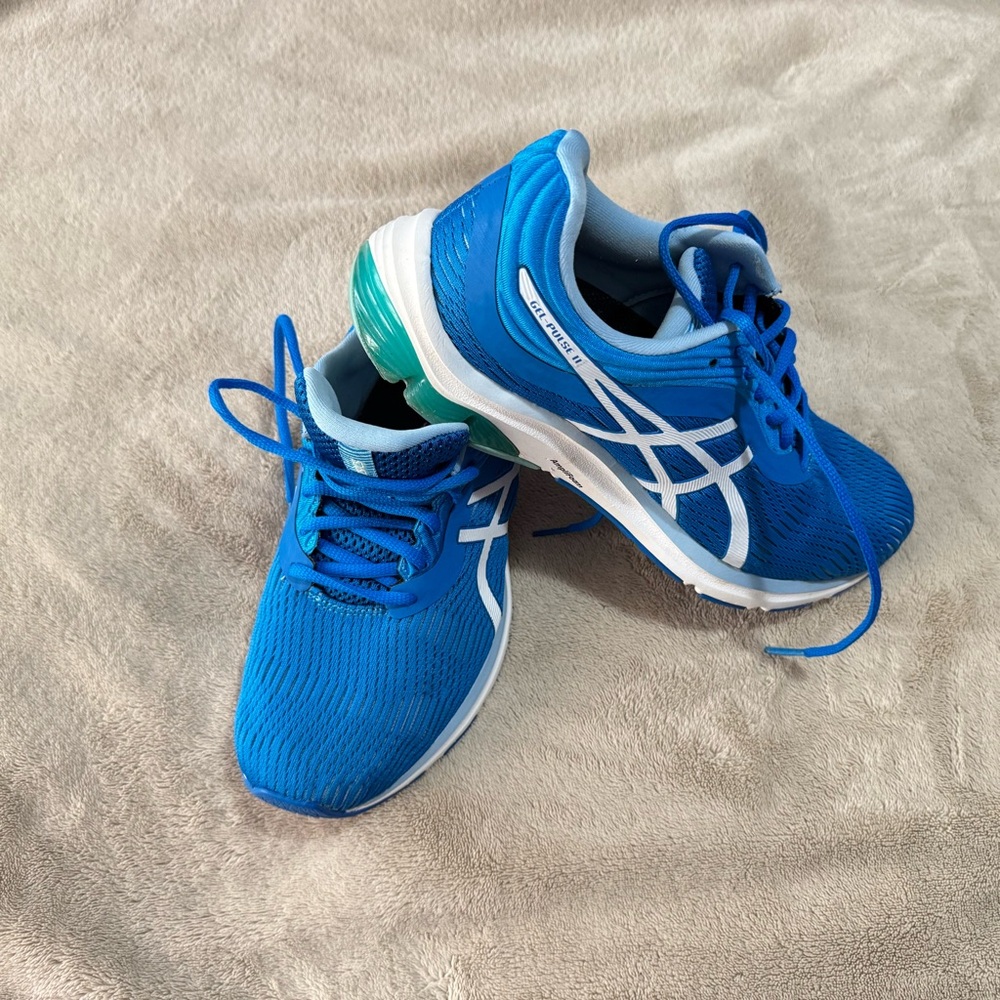 Asics Royal Blue Running Shoes with White Accents Gel-Pulse 11